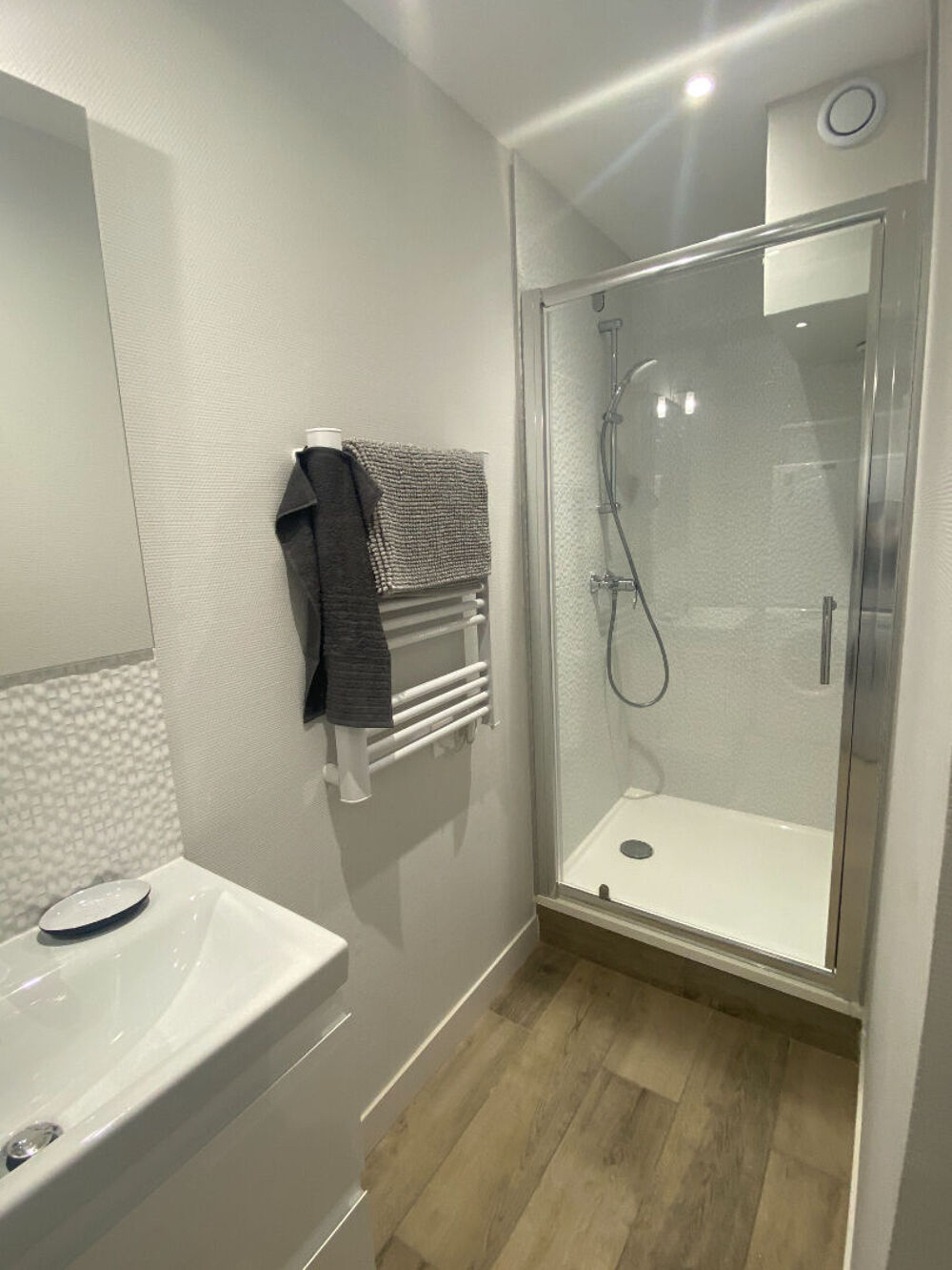 Location Appartement CHAMBRE A LOUER DANS APPARTEMENT EN COLOCATION - LYON 8 Lyon 8