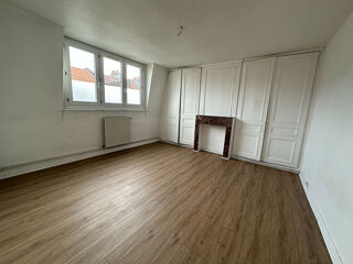  Appartement à louer 3 pièces 74 m²