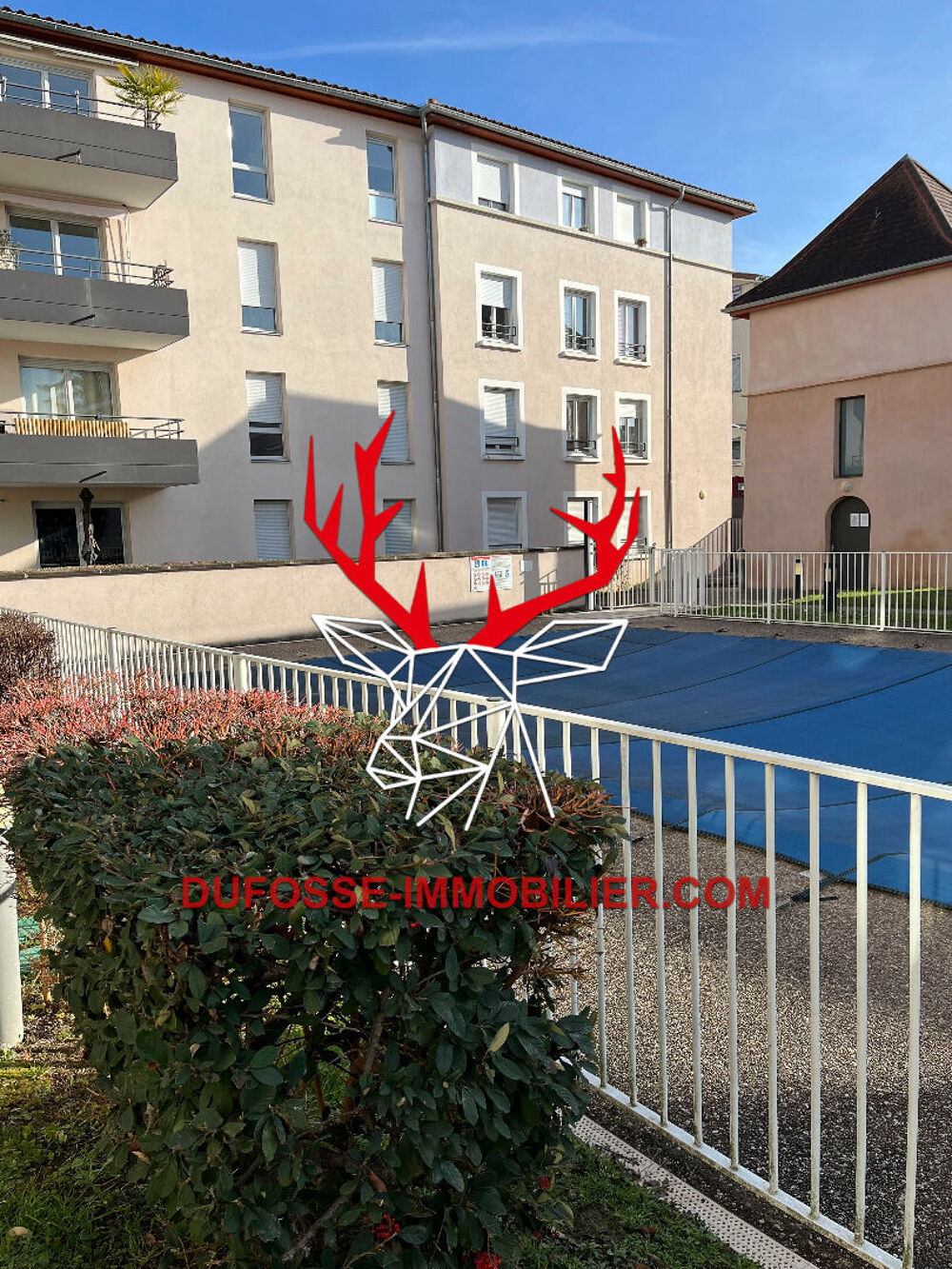 Appartement 3 pièces 63 m2/balcon/piscine/parking