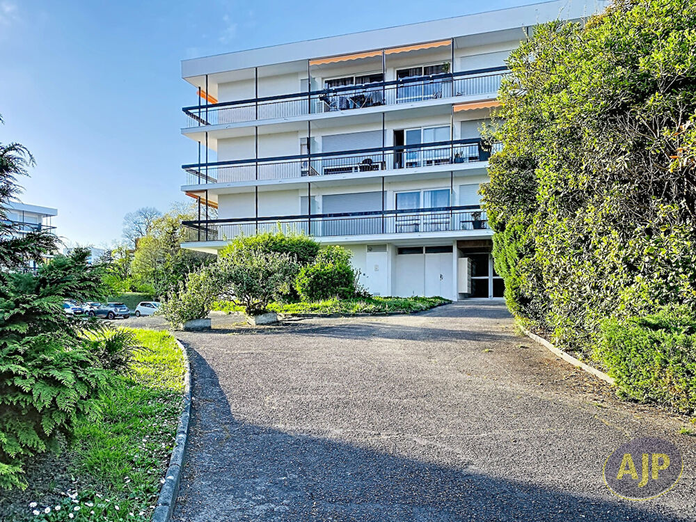 Vente Appartement Beau T2 avec grand balcon filant Blanquefort