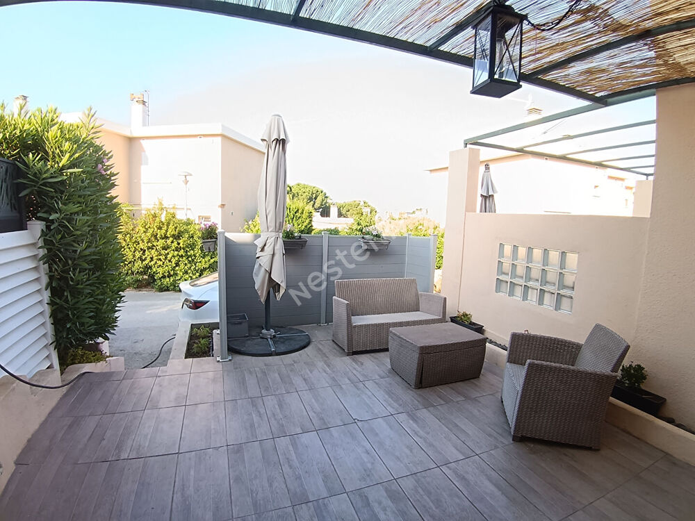 Vente Maison Villa Club T3 en R+1 de 43m² avec 2 terrasses sur parcelle de 90m² Six fours les plages