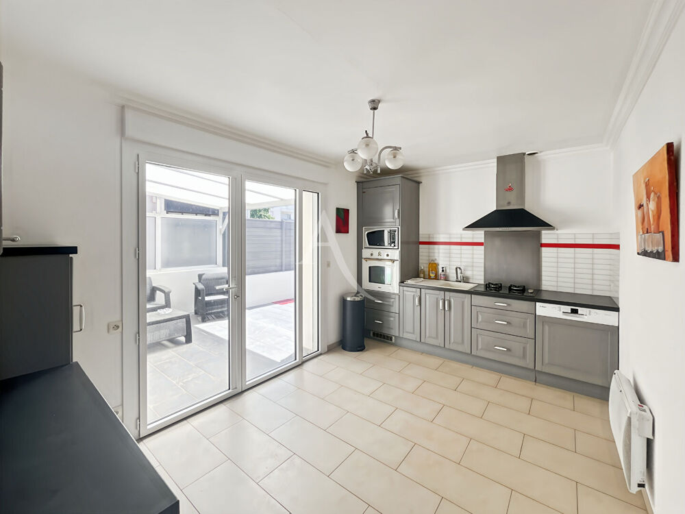 Vente Maison Maison atypique à vendre en coeur de ville à Challans Challans