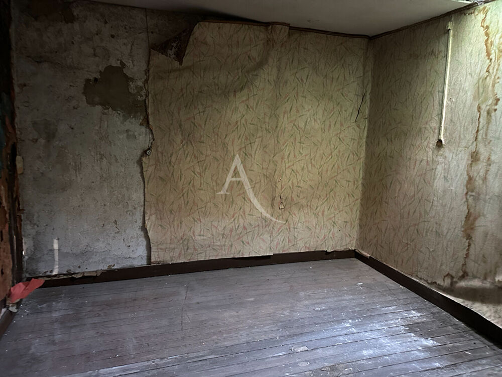 Plateau à rénover 2e étage pour appartement T3
