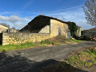  Remise / Grange � vendre 1 pi�ce 50 m� Saint sorlin de conac