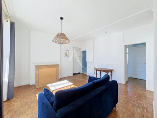  Appartement à louer 3 pièces 68 m²