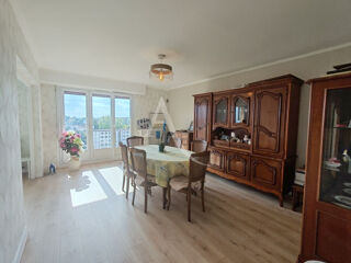  Appartement  vendre 4 pices 84 m