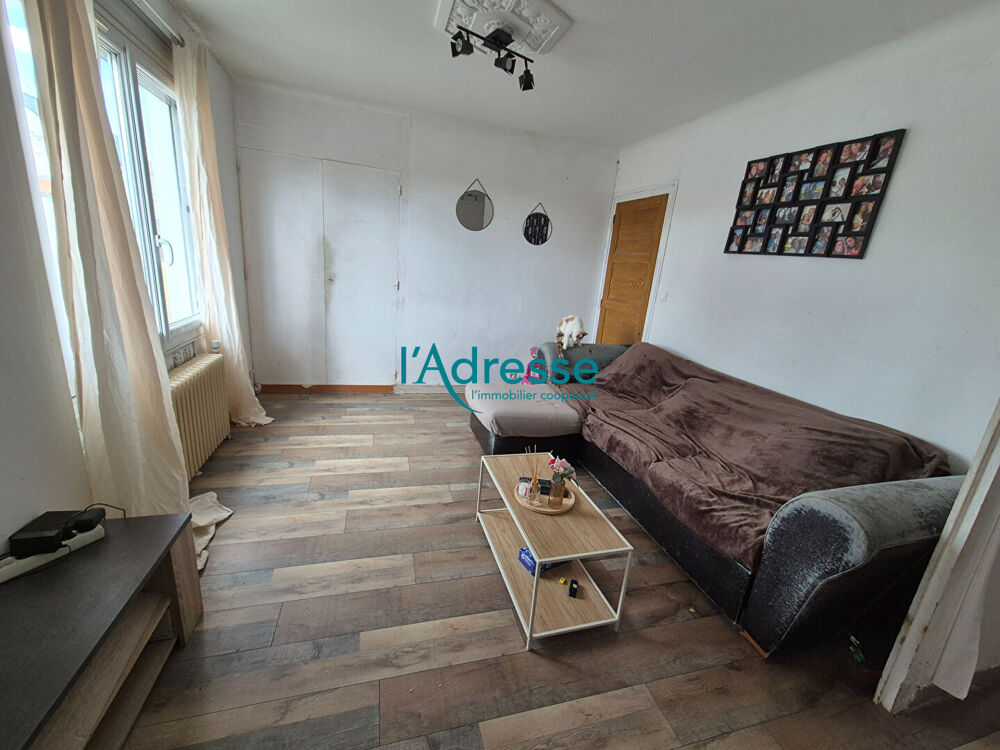 Vente Maison Maison 3 chambres + sous-sol La salle et chapelle aubry