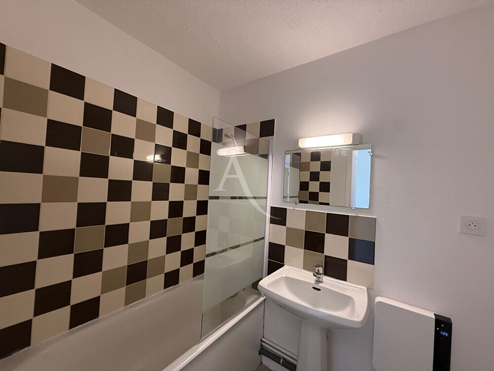 Location Appartement Appartement La Roche Sur Yon 1 pièce(s) 21.25 m2 La roche sur yon