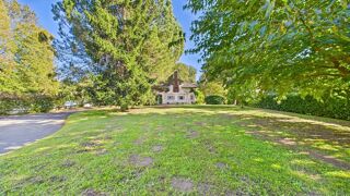  Villa � vendre 15 + pi�ces 500 m�