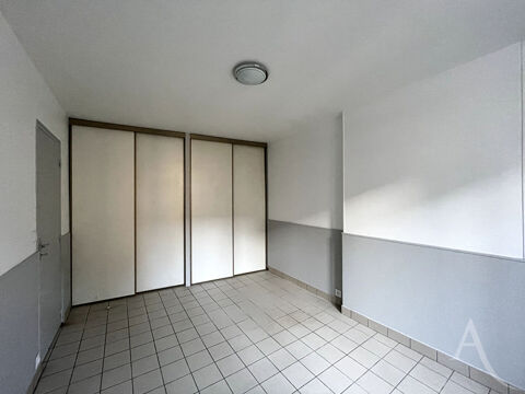  Appartement � louer 1 pi�ce 27 m� Argenton sur creuse