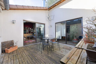  Maison � vendre 6 pi�ces 205 m�