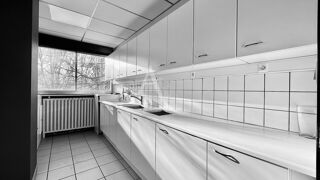  Appartement � vendre 4 pi�ces 145 m�