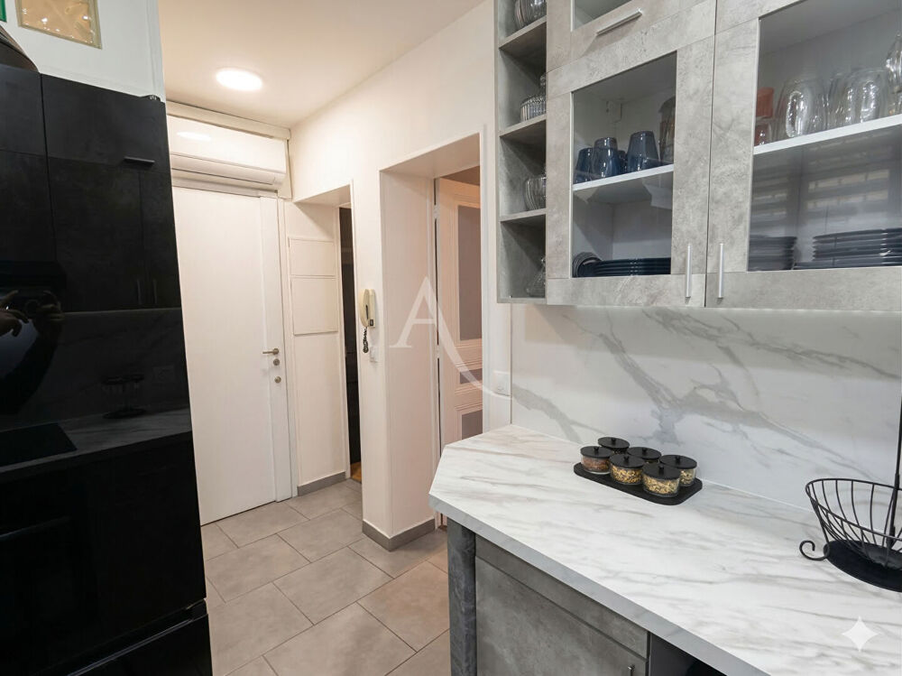 Vente Appartement À vendre - T2 rénové 40m2 avec balcons et CLIMATISATIONS - Bassin de la Villette (Paris 19e) Paris 19