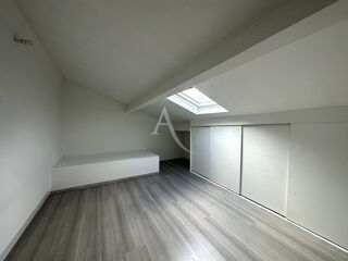  Appartement à louer 2 pièces 48 m²