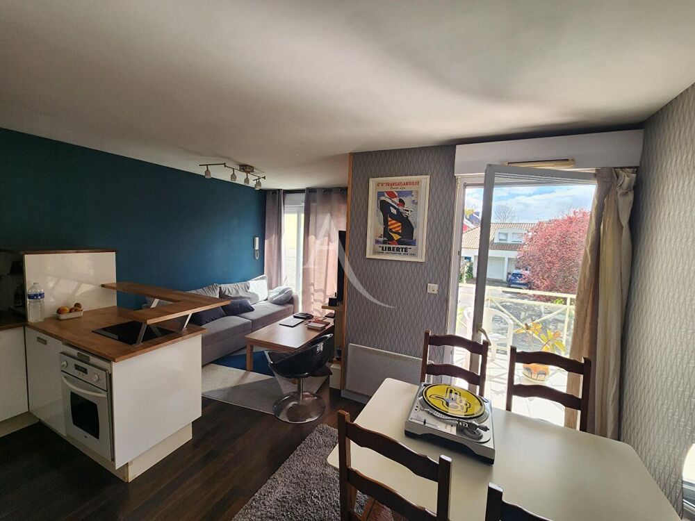 Location Appartement Appartement Nantes - 2 pièce(s) - 32.85 m2 Nantes