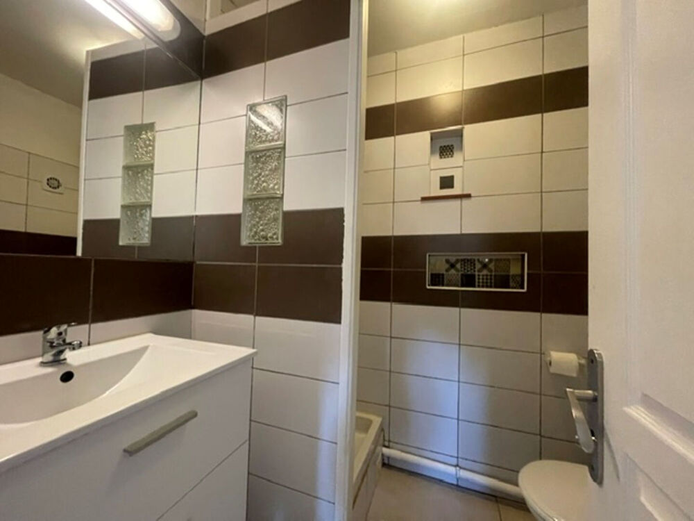 Vente Appartement La Seyne sur mer Appartement T1 - Idéal investissement locatif - refait à neuf La seyne sur mer