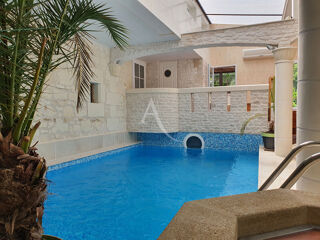  Maison  vendre 13 pices 385 m