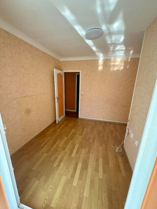  Maison à louer 5 pièces 137 m²