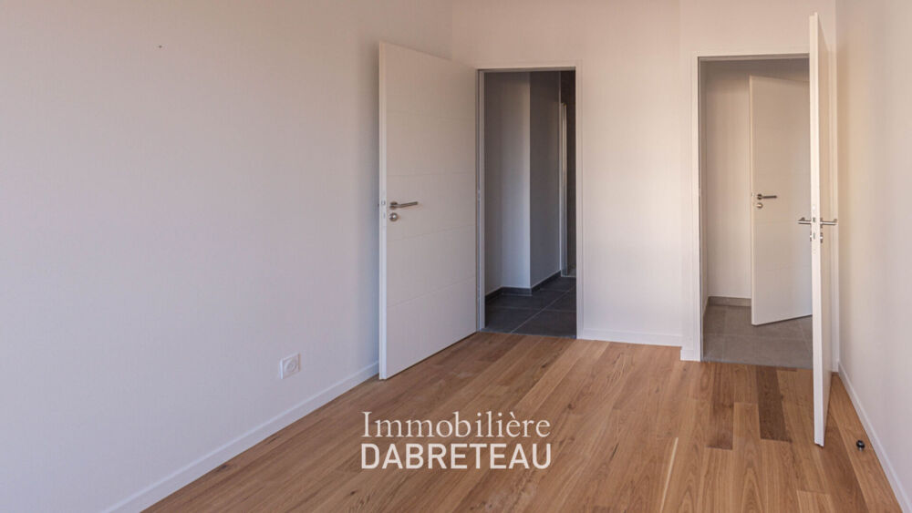 Vente Appartement Appartement T4 Neuf Rez de Jardin Tassin la demi lune