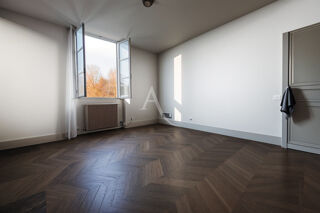  Immeuble  vendre 15 + pices 348 m Mousseaux les bray