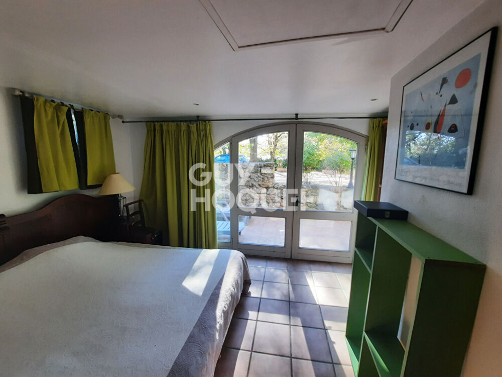 Location Appartement Charmant Appartement Meublé de Plain-Pied avec Terrasse Ailhon