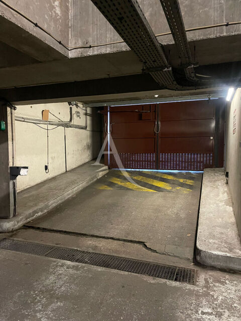  Parking / Garage � louer 12 m�