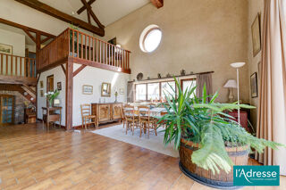  Maison � vendre 8 pi�ces 324 m�