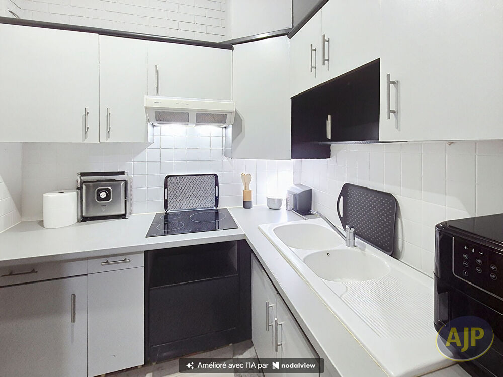 Vente Maison CHALLANS 2 locatifs avec cour en hyper centre ville Challans