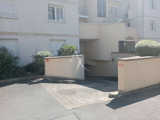  Parking / Garage � louer 1 pi�ce 