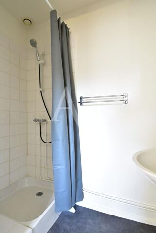  Appartement � louer 2 pi�ces 46 m� La menitre