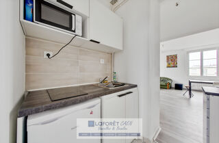  Appartement à louer 3 pièces 50 m²