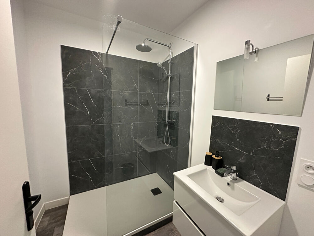Vente Appartement POITIERS - Appartement T5 - 90 m² - REFAIT A NEUF Poitiers