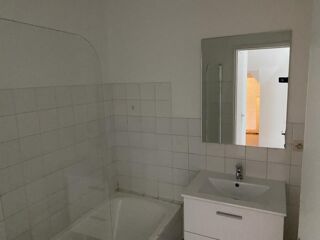  Appartement à louer 2 pièces 60 m²