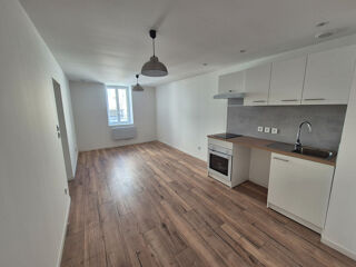  Appartement à louer 2 pièces 32 m²