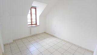  Appartement à louer 3 pièces 60 m²