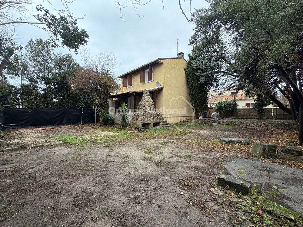 Vente Maison NÎMES Viila sur 2 niveaux 4 chambres avec garage et jardin Nimes