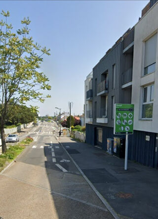  Parking / Garage à louer 1 pièce 
