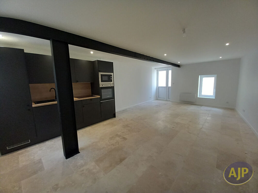 Location Appartement Un appartement T2 de 69.40m² au centre ville Lesparre Médoc Lesparre medoc