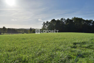  Terrain à vendre 14800 m²