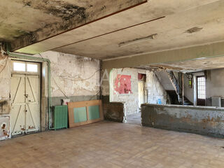  Maison  vendre 8 pices 195 m