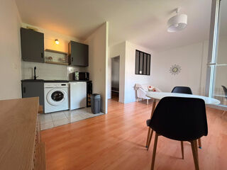  Appartement � louer 1 pi�ce 34 m� Angers