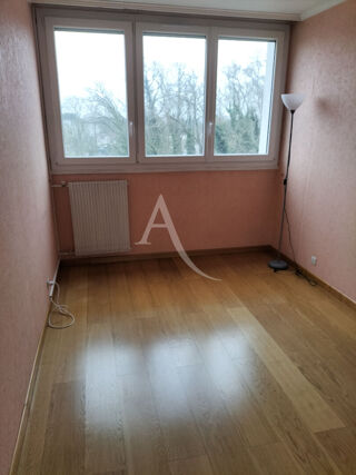  Appartement � vendre 3 pi�ces 65 m�