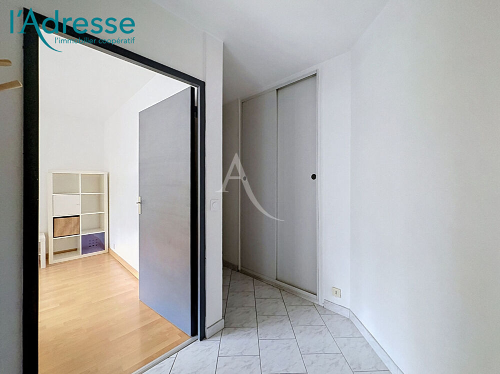 Location Appartement STUDIO MEUBLE CHAMPS SUR MARNE  40.60m2 Champs sur marne