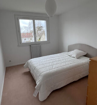  Appartement � louer 4 pi�ces 92 m�