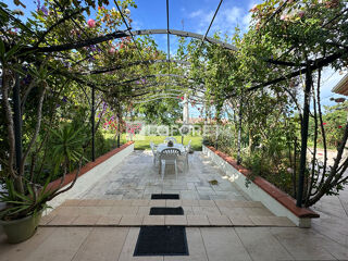  Maison � vendre 8 pi�ces 220 m�