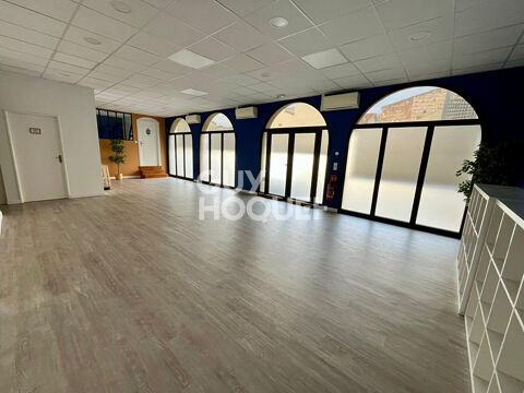 Local commercial Agen  centre ,170 m2 avec 3 entr&eacute;es ind&eacute;pendantes 185000 47000 Agen