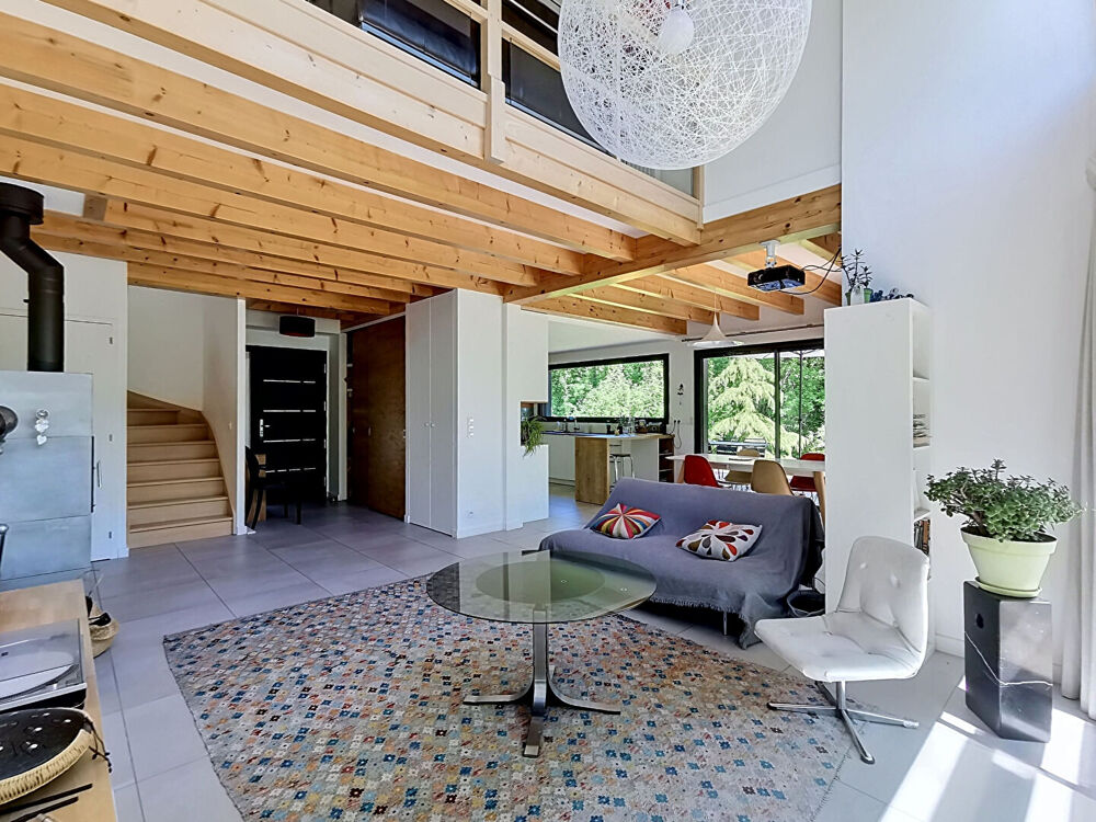 PERRIGNIER - Maison 5 pièces - 150m²