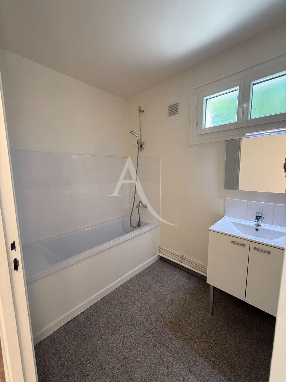 Appartement L Hay Les Roses 3 pièces 58.30 m2