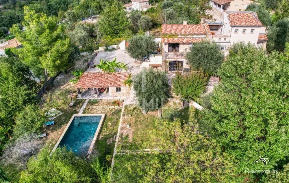 Villa vue panoramique, calme absolu, piscine à 10 minutes de Va