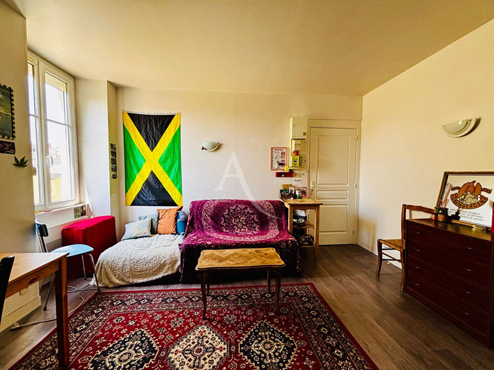 Zola - Mellinet. Appartement T3 de charme